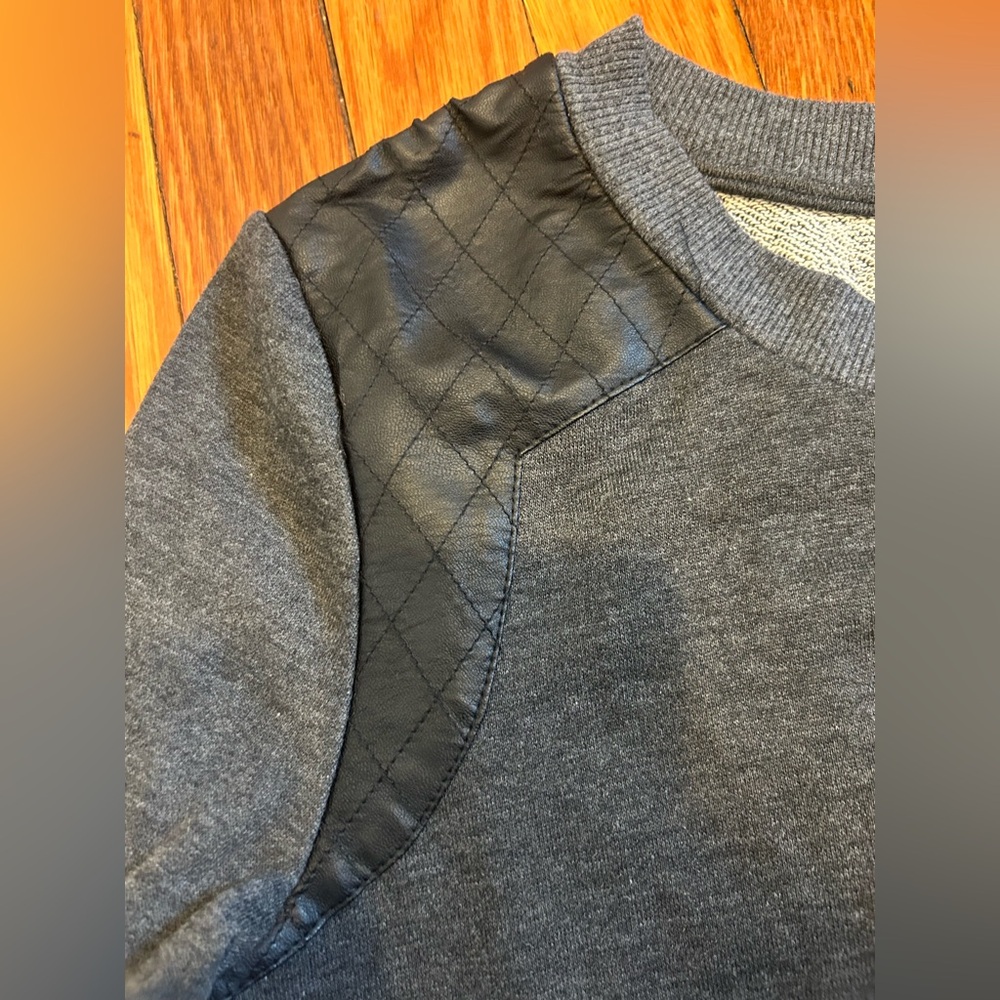 Under Skies Gray Quilted Patchwork Sweatshirt - image 7